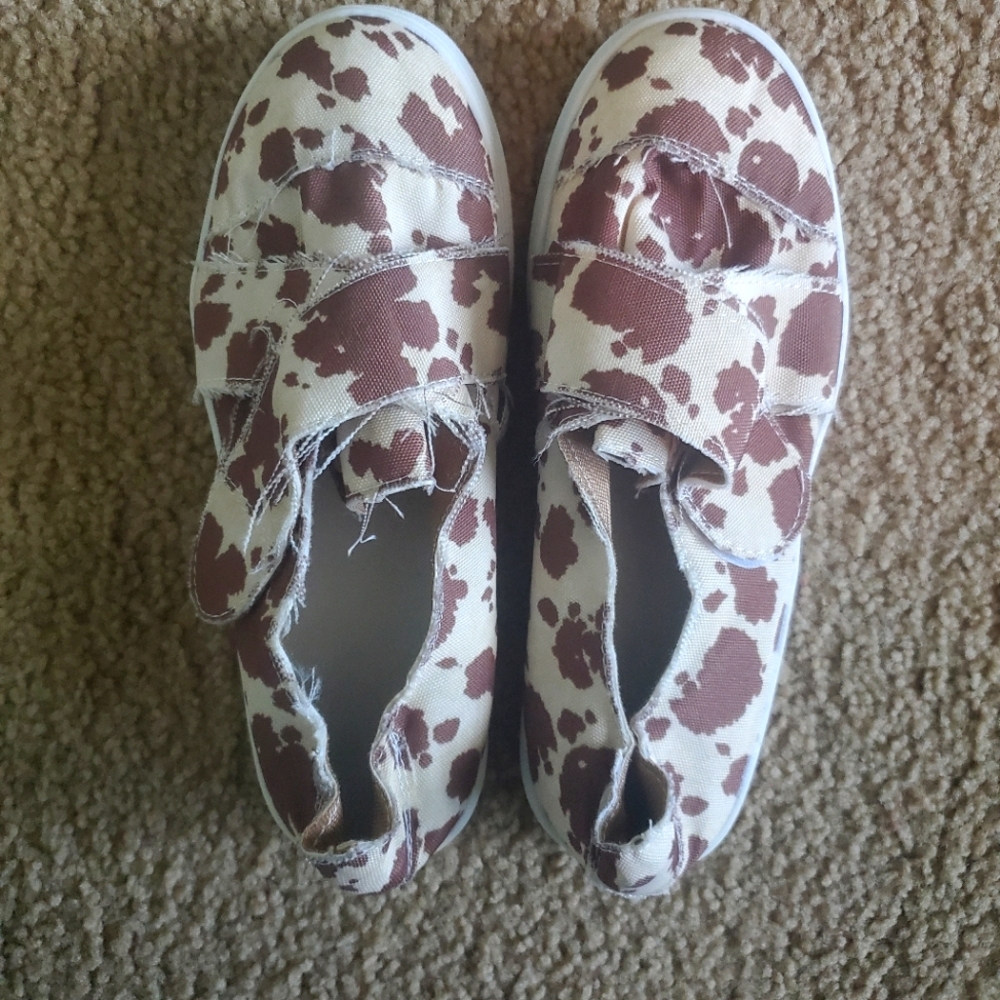 Boutique Cow Print Shoes. Womens Size 7